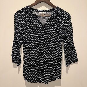 Christopher & Banks Women’s Small Navy Chevron Button Up Shirt Blouse Stretch